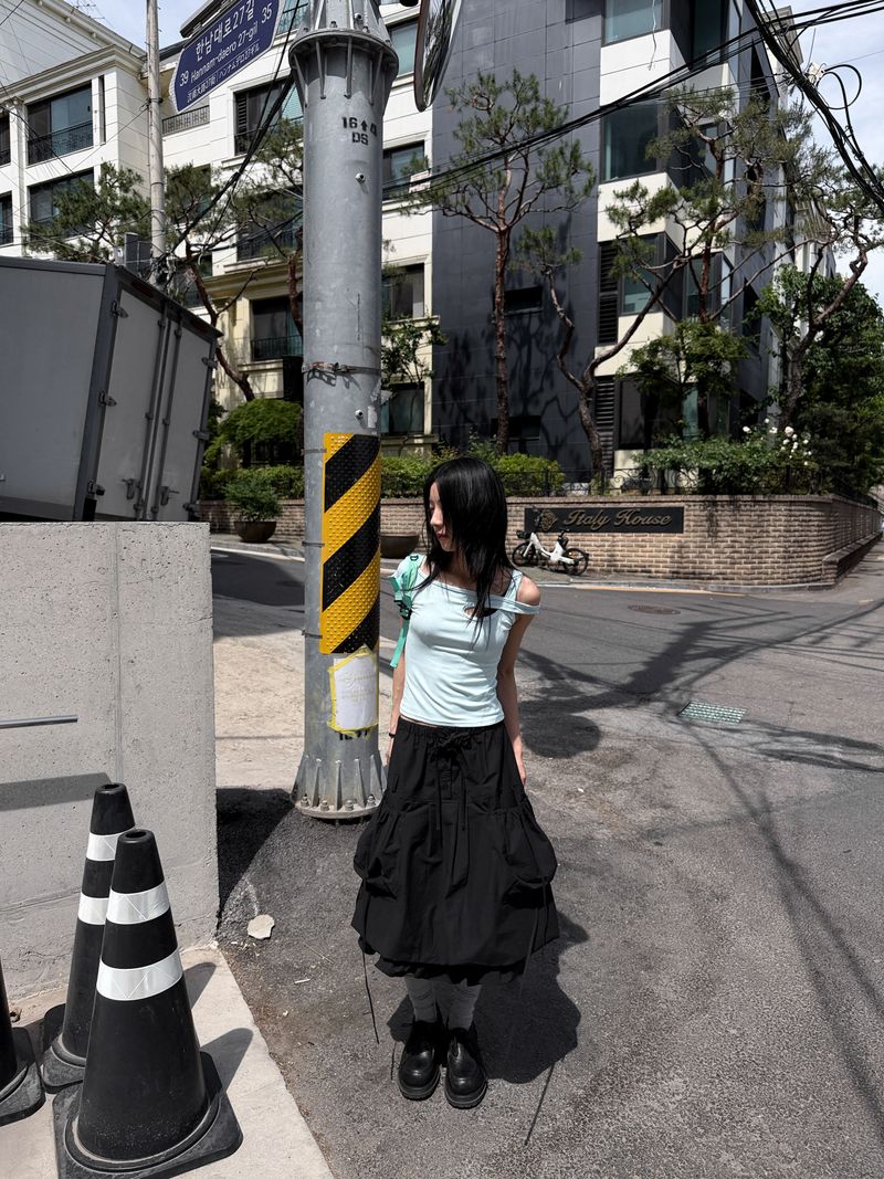 バルーンカーゴストリングスカート