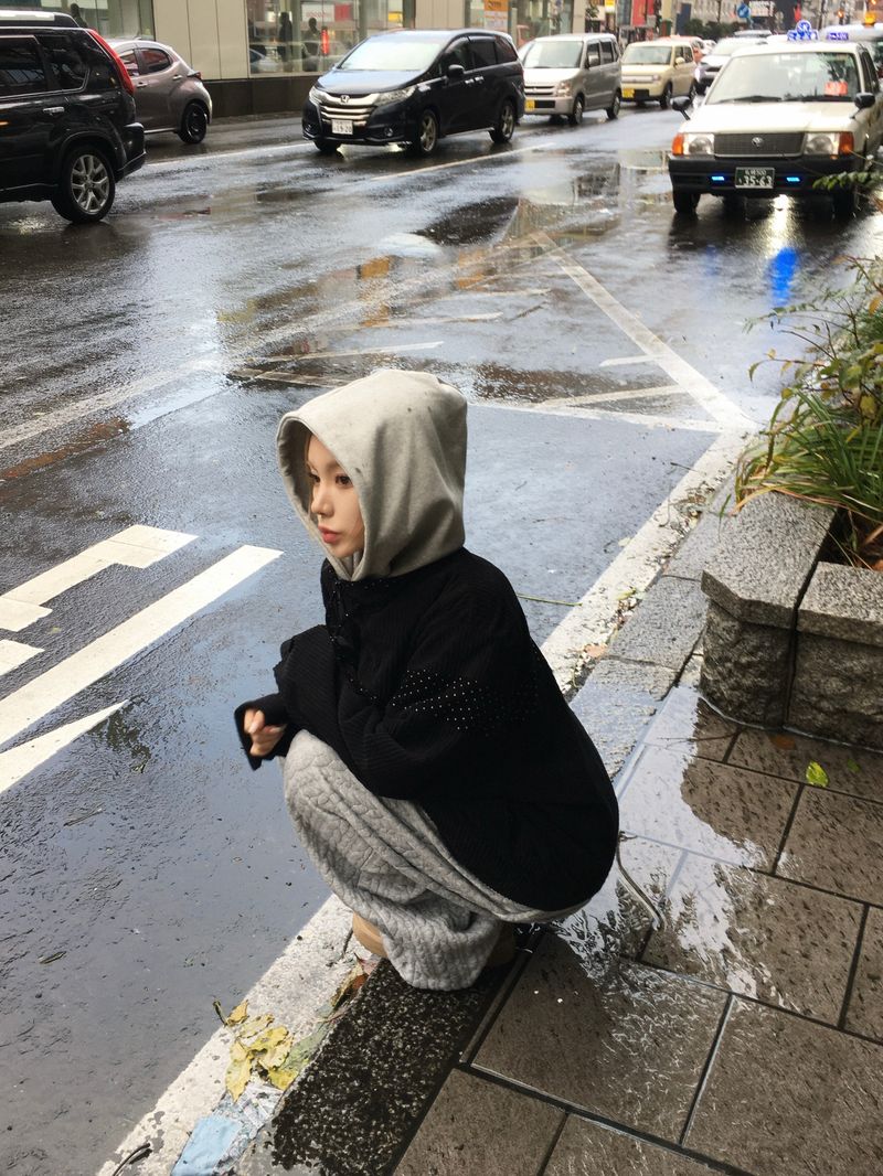 ET Planet Crop Hoodie (3c)