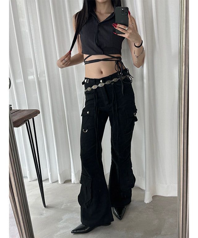 Strap pin tuck pocket pants