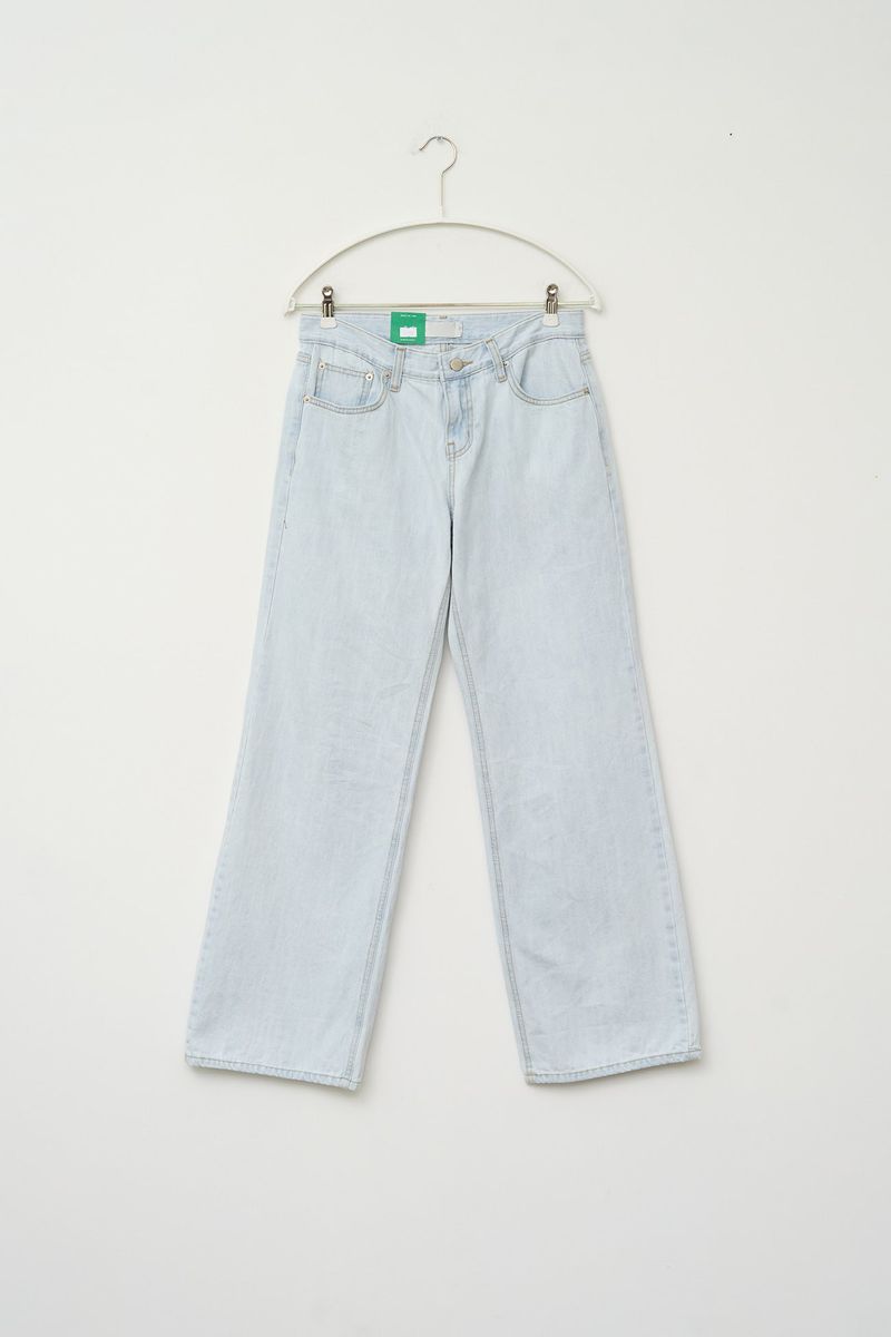 (W) Esu Ice Straight Denim