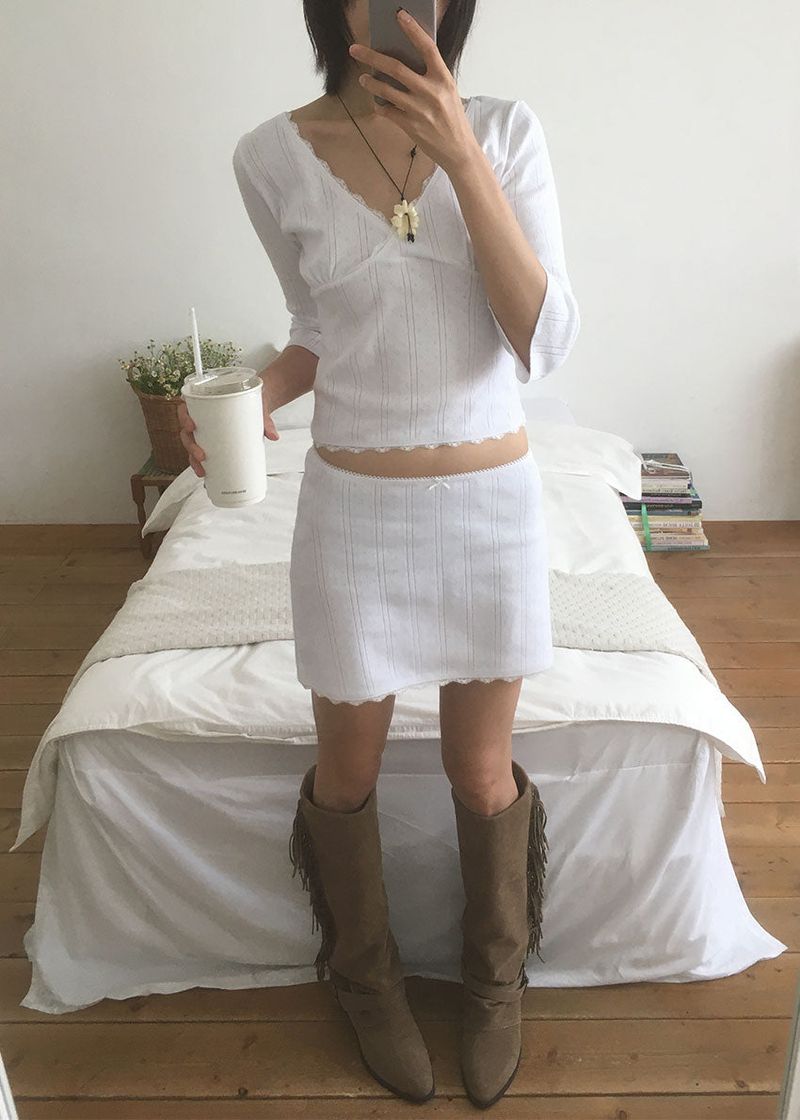 PINTER LACE PUNCHING TOP (2color)
