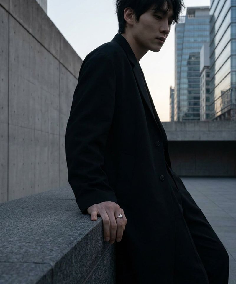 noirvy（ノイルビー）の「NR-307 フロウ ノット サージカル リング（アクセサリー）」