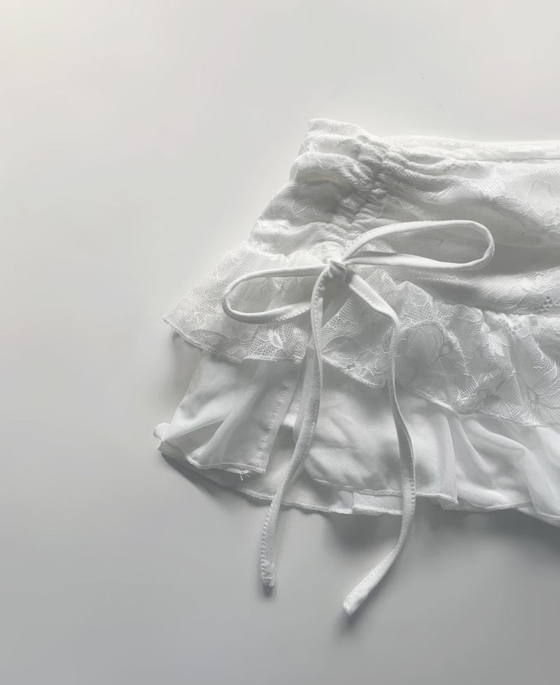 ベラ シャーリング レース スカート(white)