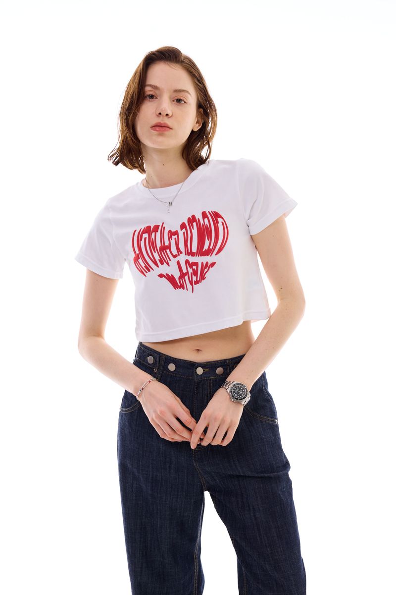 HEART SLOGAN CROP T-SHIRT / RED