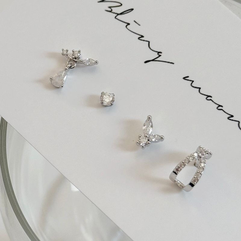 Blingmoon（ブリングムーン）の「[4 set] イーフ キュービック ピアス セット / ミニ フラワー リング シンプル ポイント シルバー（アクセサリー）」