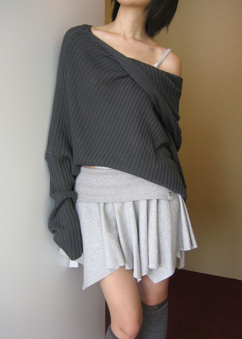 FOLDING HOOL SKIRT
