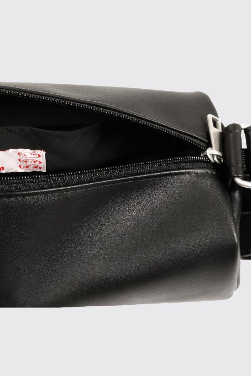 Chunky Buckle Air Bag Letter-Black