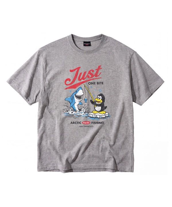 QT8 GARMENTS（キューティーエイトガーメント）の「LB One Bite Washed Tee (Grey)（Tops）」