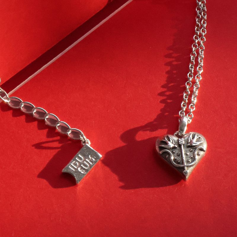 [MADE] HEART CHASER NECKLACE