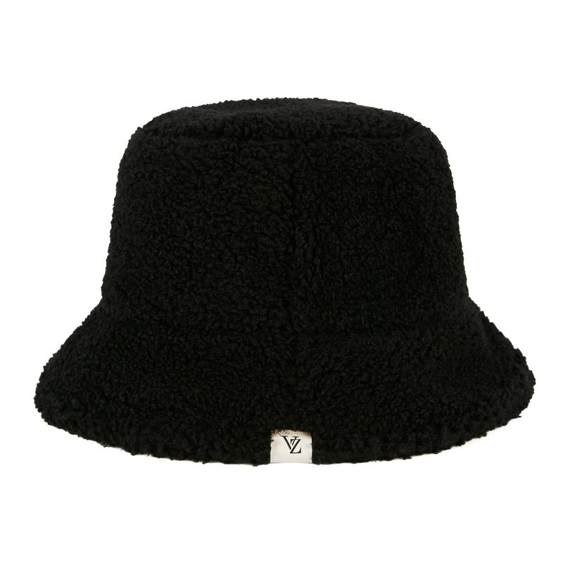 Monogram label fleece bucket hat