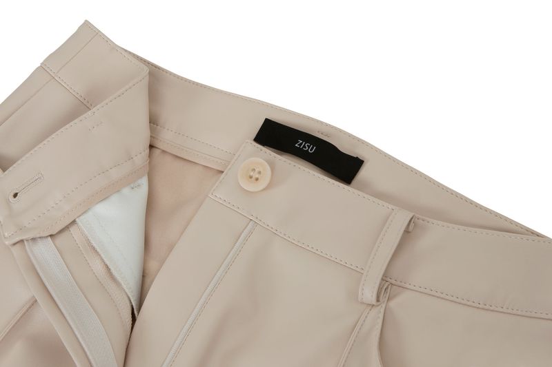 Faux-Leather Slit Trousers _ Ivory