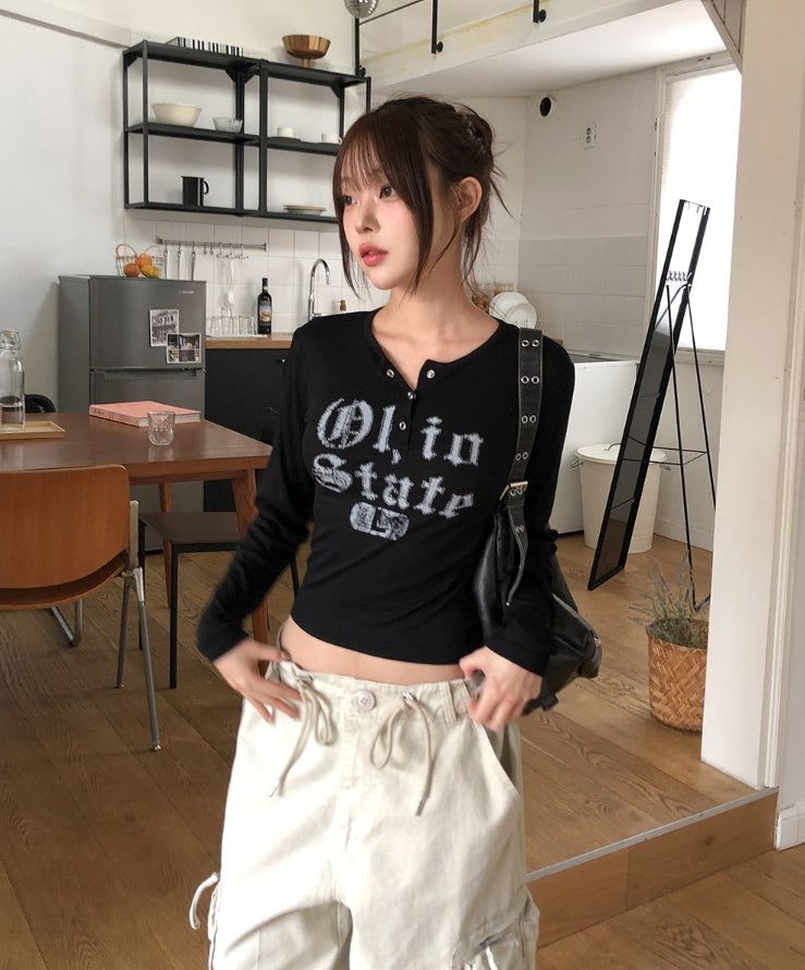 State Crack Lettering Button Long Sleeve