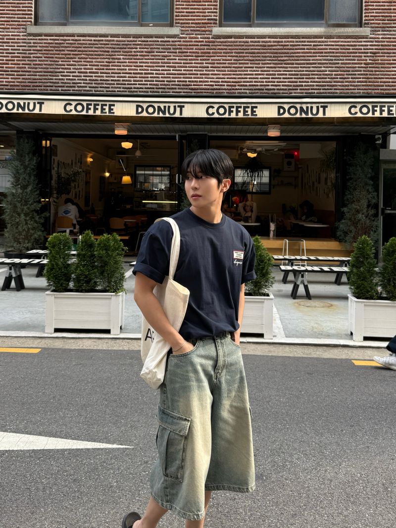 Quire patch embroidery short sleeve t-shirt
