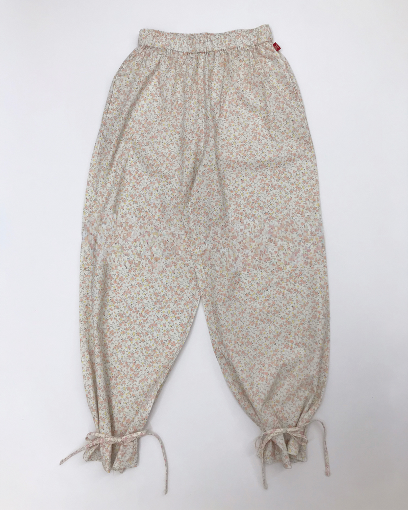 DUGGY(ダギー)の「YWD PINCA FLOWER PANTS (2color)(Pants)」