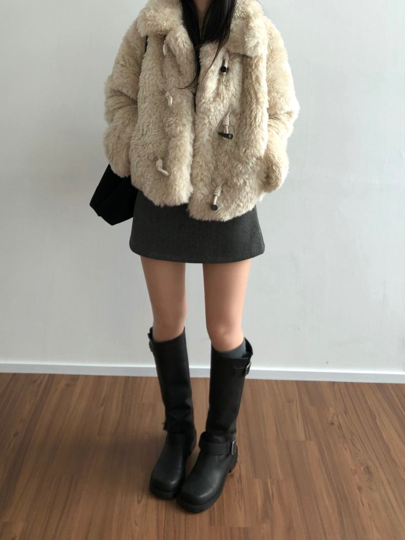 Claude Fur Jacket (2 colors)