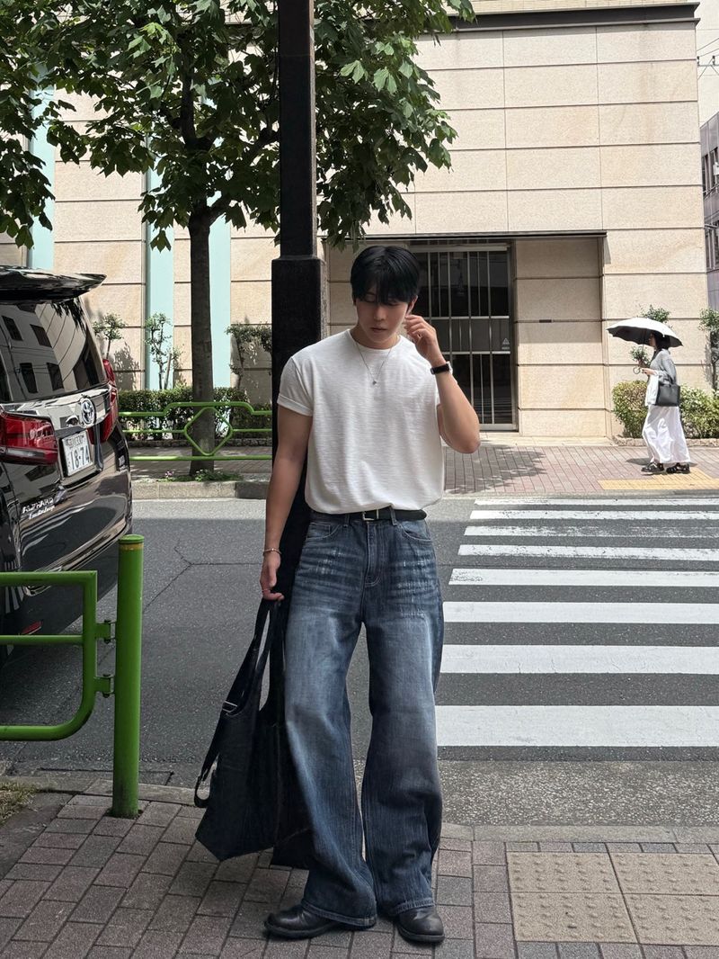 ダメージストレートデニムパンツ