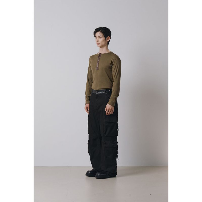Leather ribbed henry neck long sleeves(Khaki)