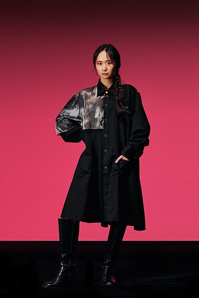 Reculer（ルキュレ）の「シースルーケープディテールロングスカート（ブラック）（トップス）」
