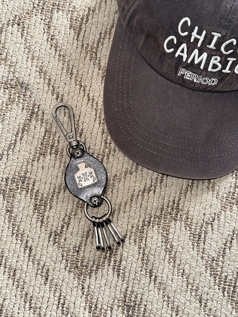No.1067 XXX key ring
