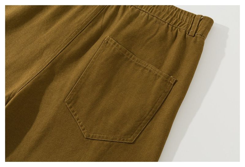 Finn Contrast Pocket Shorts