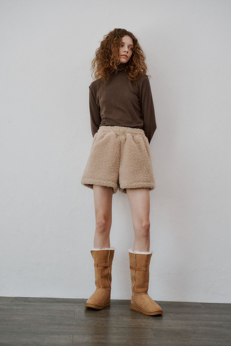 Basic turtle neck T-shirts (Brown)