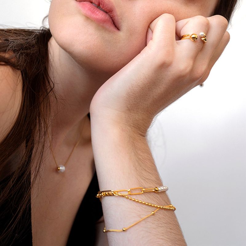 L'OMBRILLANT（ロムブリラント）の「Pearl silver chain bracelet（Accessories）」