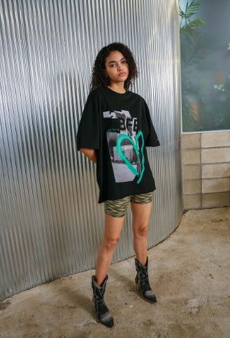 love city tee_ black