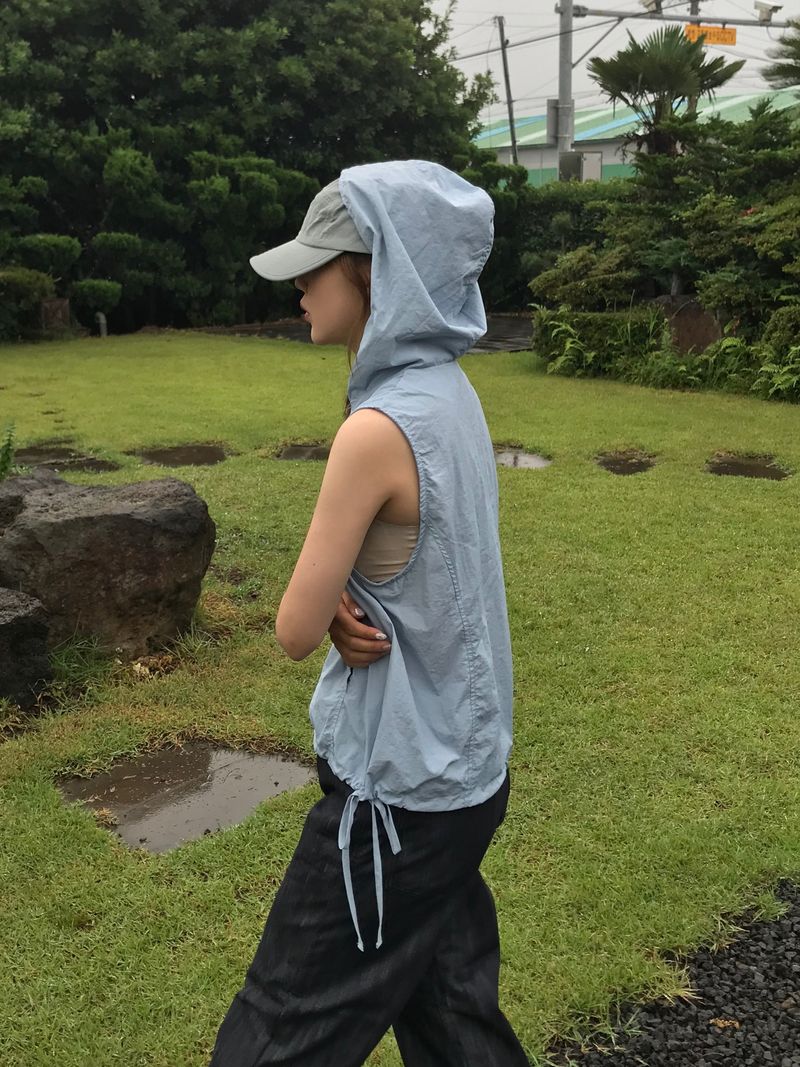 Allen nylon vest