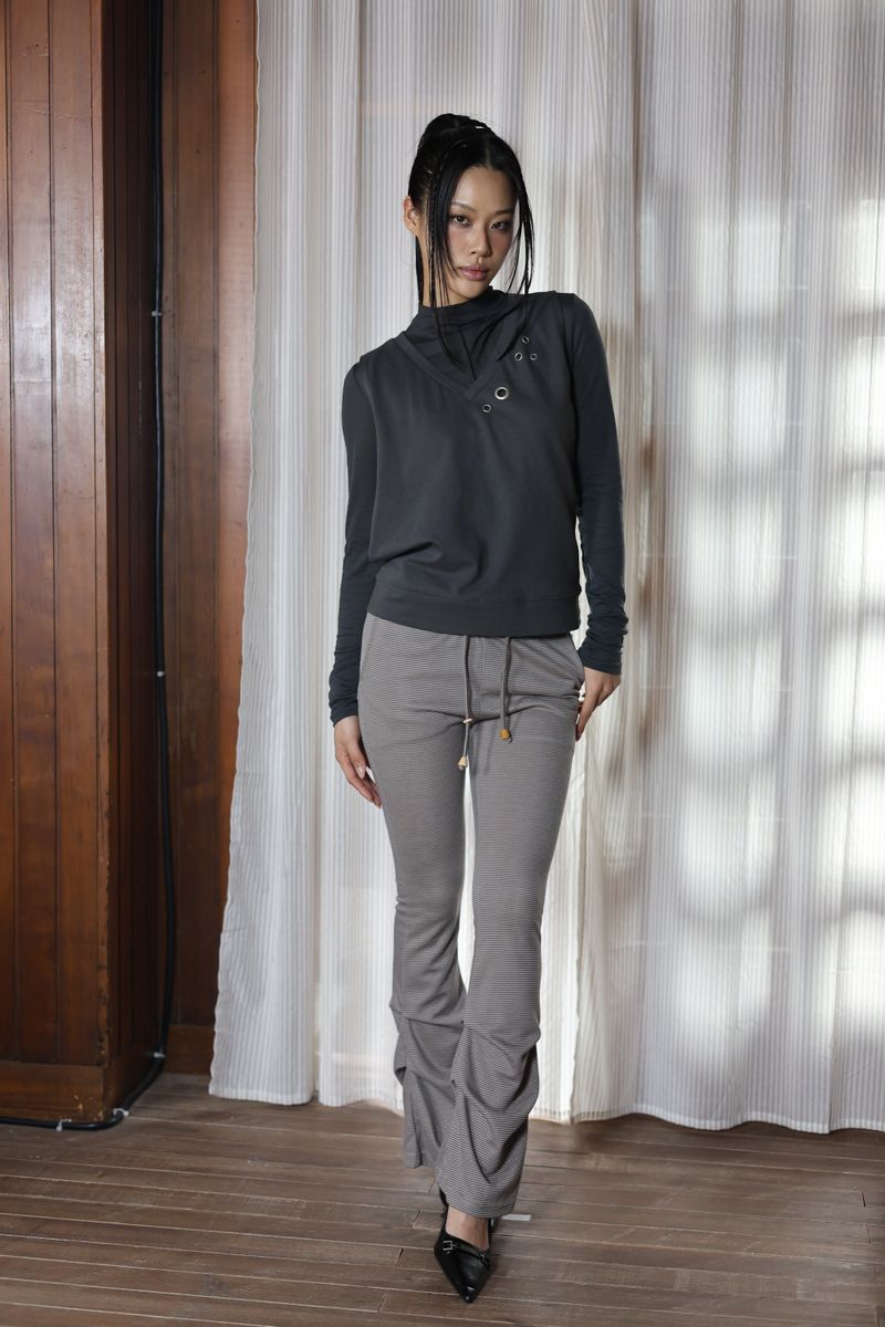 BFEEP（ビーピーピ）の「overlok pola-t_charcoal（Tops）」