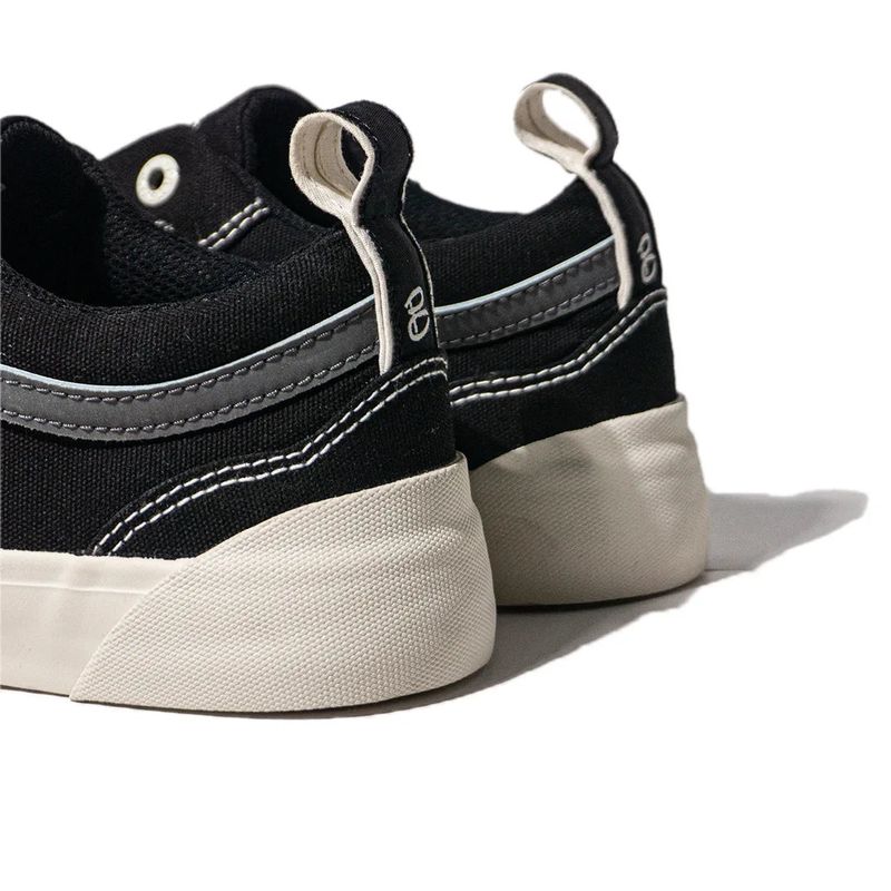 Patrobas Glare Black White Sneakers