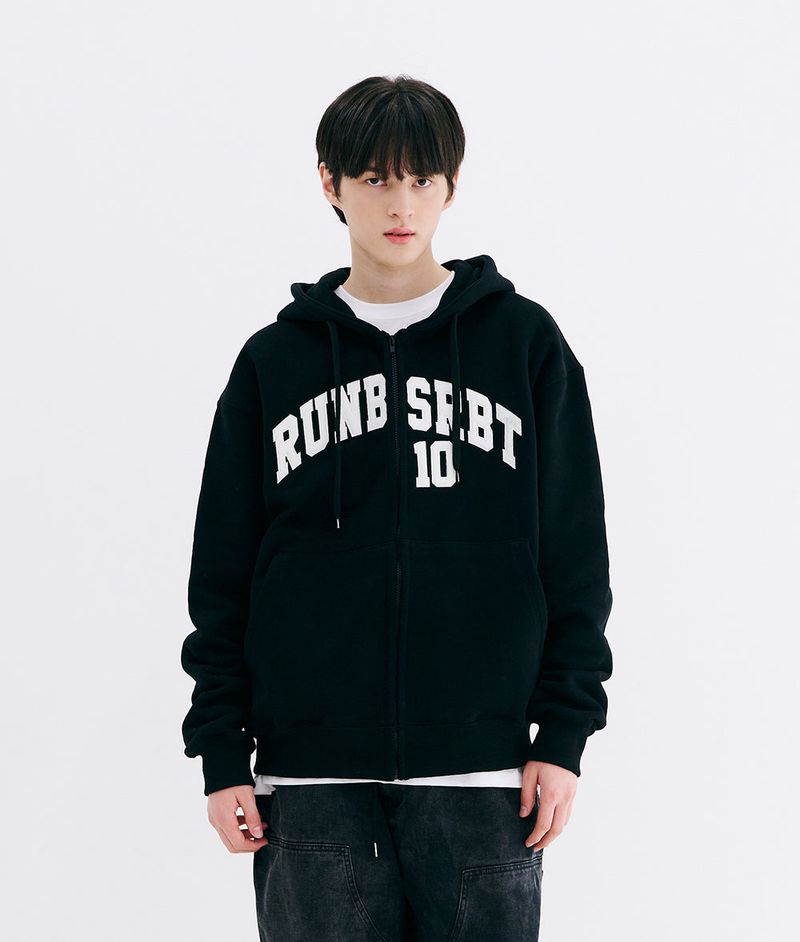 BSRABBIT(ビエスラビット)の「EMBROIDERY RUN BSRBT HOODIE ZIP-UP BLACK(Tops)」