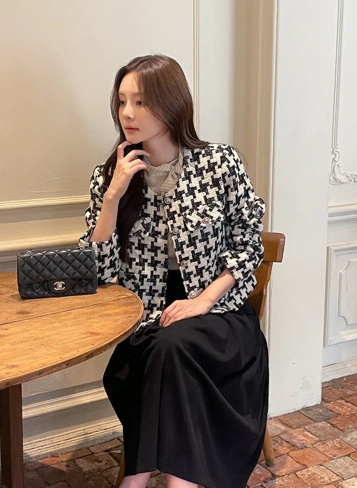 Envo Stretch Pleated Long Skirt