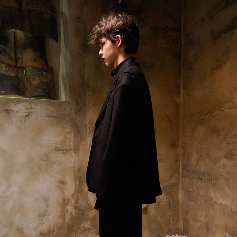 Draculra (wide overfit blazer jacket)
