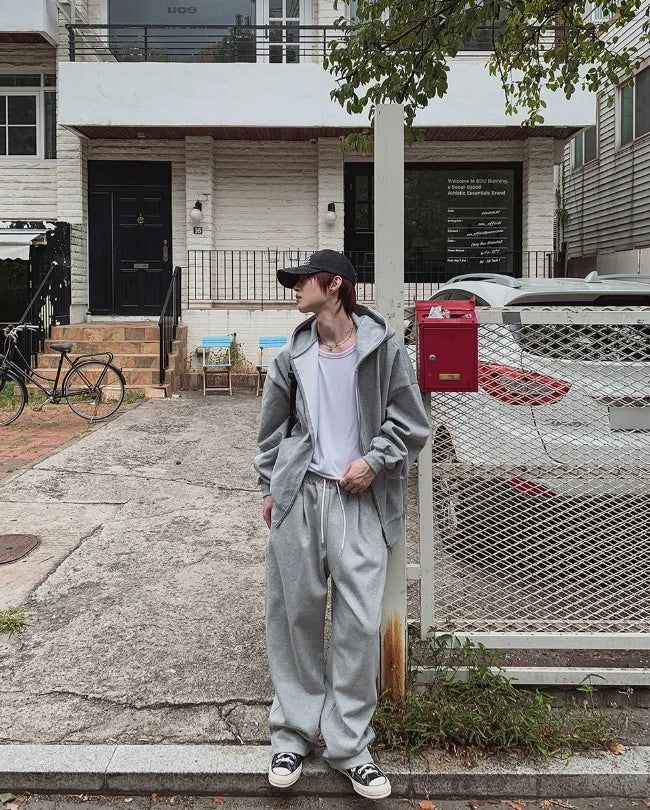 Jet Carpender One-Tuck Wide Sweatpants