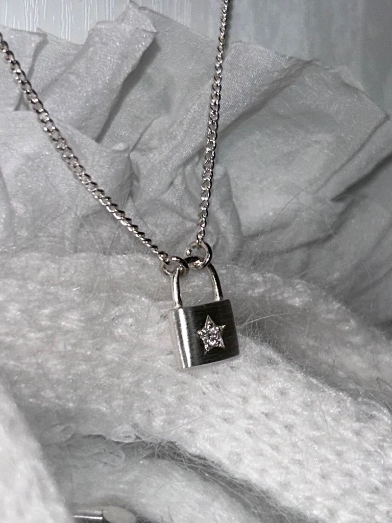 Silent Star Lock