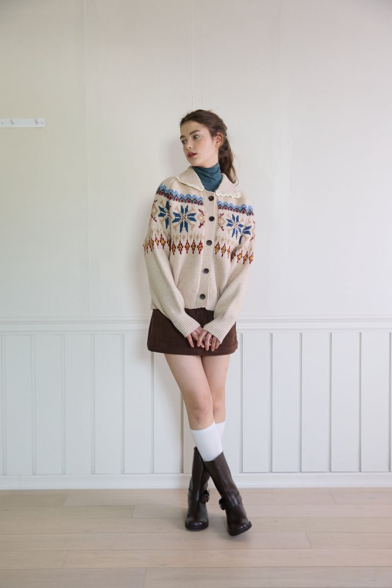 VINTAGE TURTLE-NECK TOP