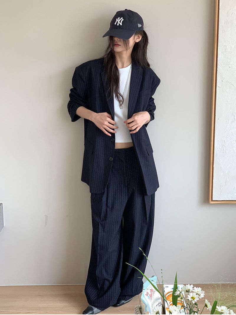 PAPERMOON PIN STRIPE PLEATE TROUSER