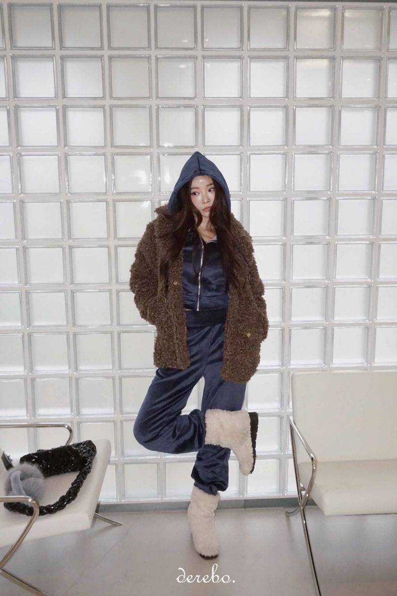 Velvet Winter Hooded Training Set