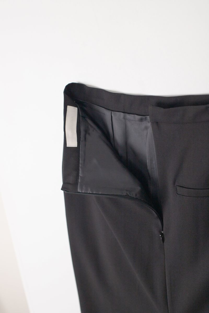 Wool stitch midi skirt (Black)