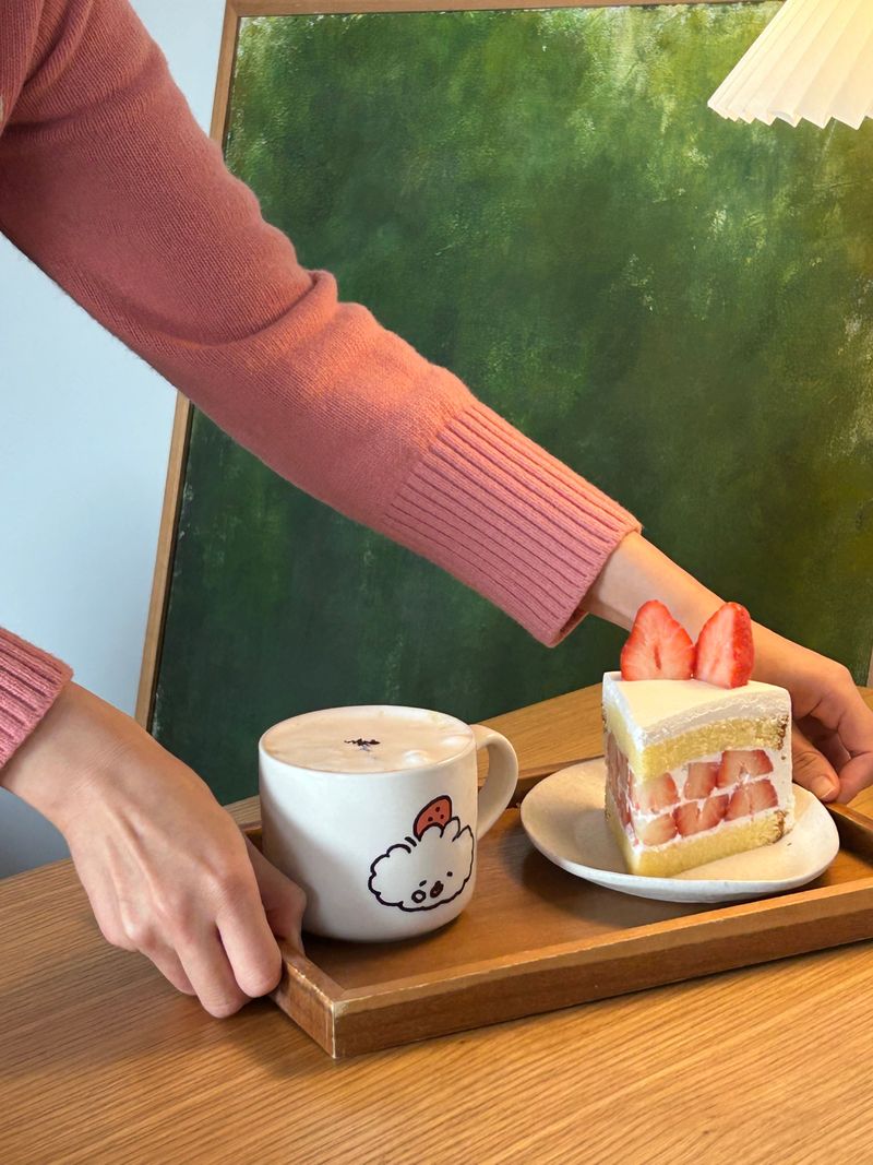 Mug Cup ┃ Strawberry Cream