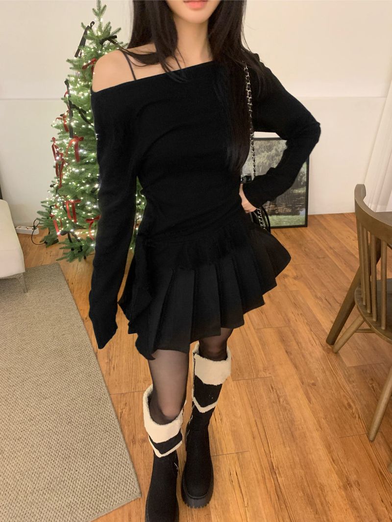 Sunday Pure Wool Pleated Mini SKirt
