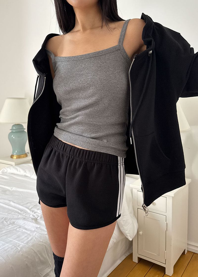 SLIM DAILY SLEEVELESS