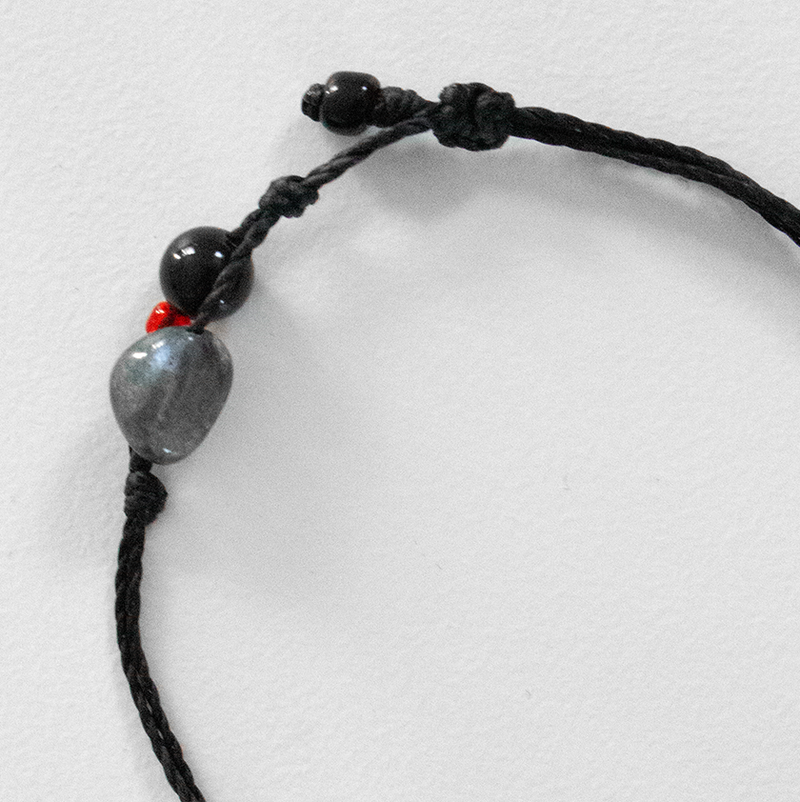 [MADE] WRIST WEAVE ASH
