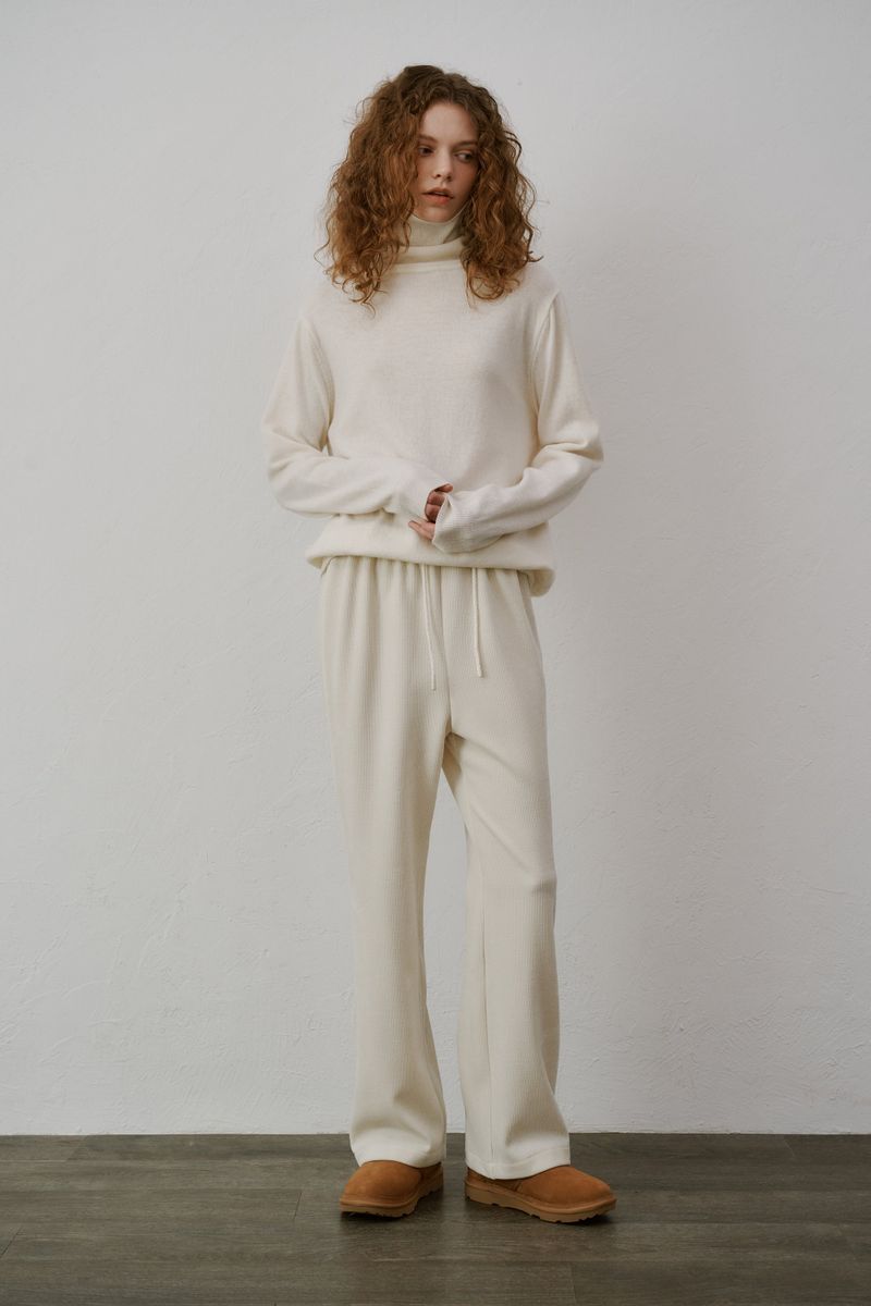Corduroy boots cut pants (Ivory)