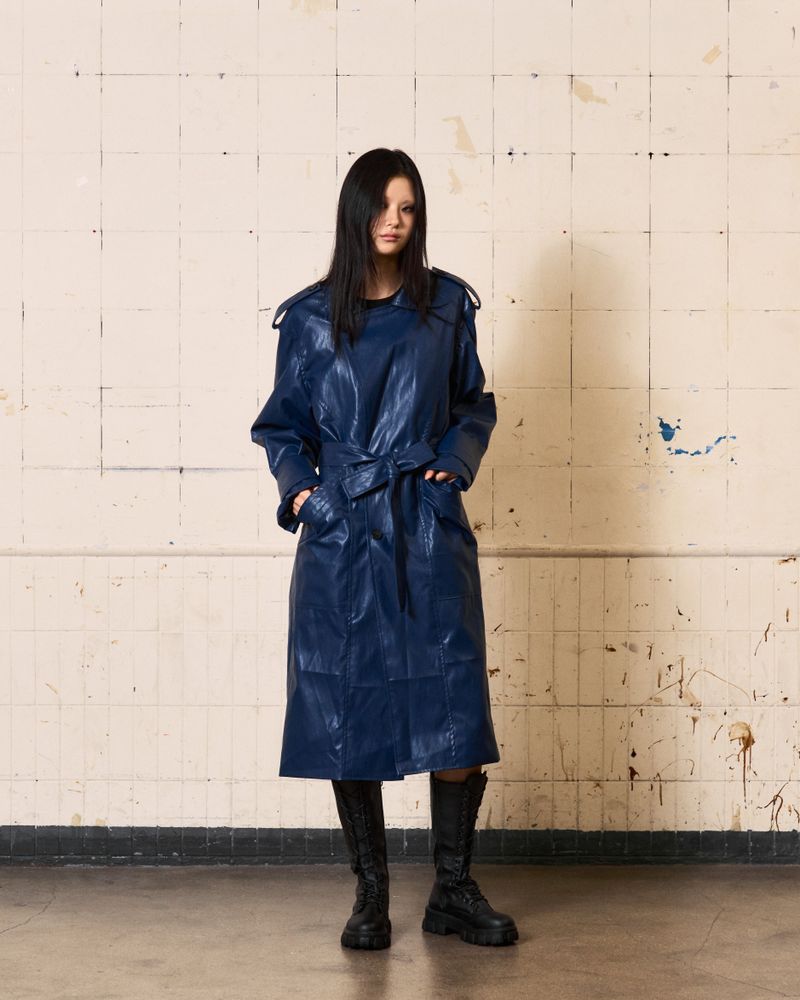 Curved Leather Trench coat (Blue)