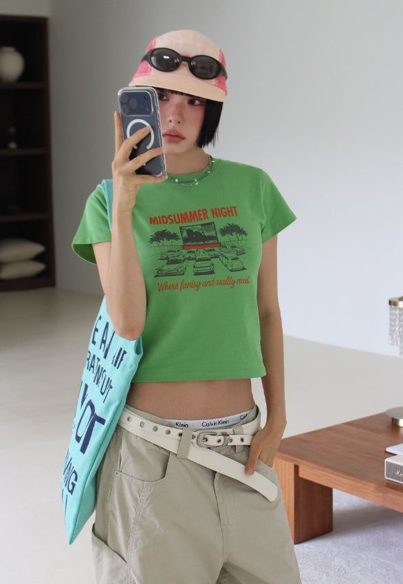 MIDSUMMER GRAPHIC TEE