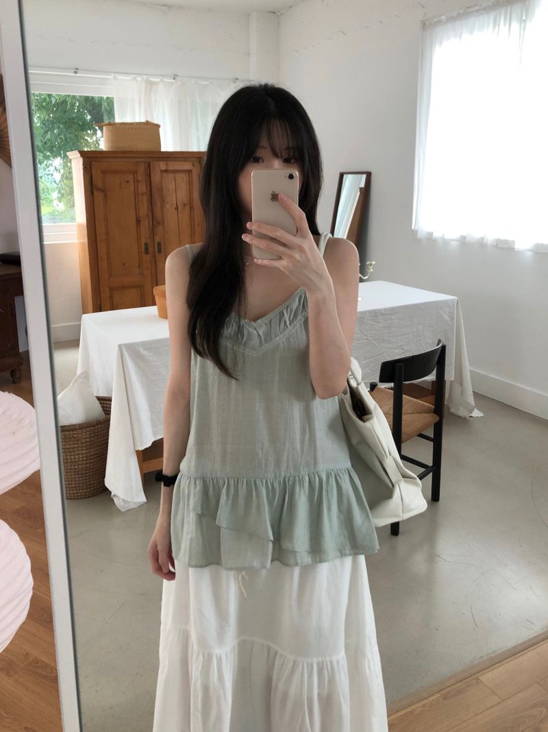 Kitten（キッテン）の「Reese lace sleeveless (4 colors)（Tops）」