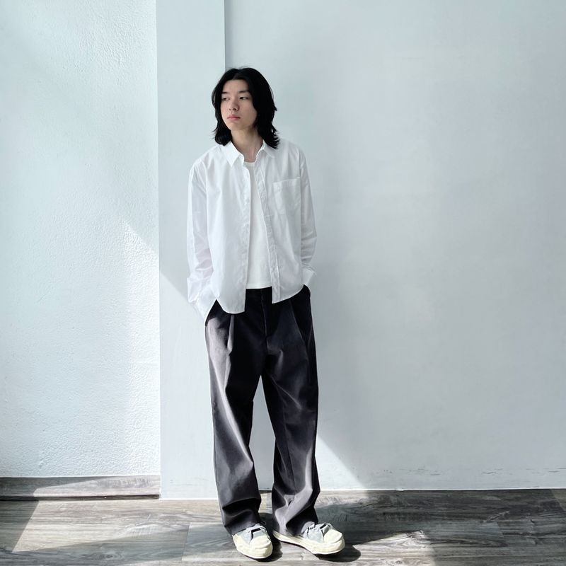 Fine-Rib Corduroy Straight Trousers