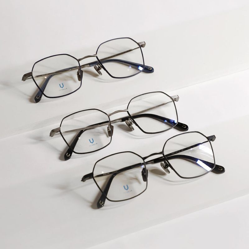 Knouun Square titanium glasses CODE. 101. B Sizzy Silver