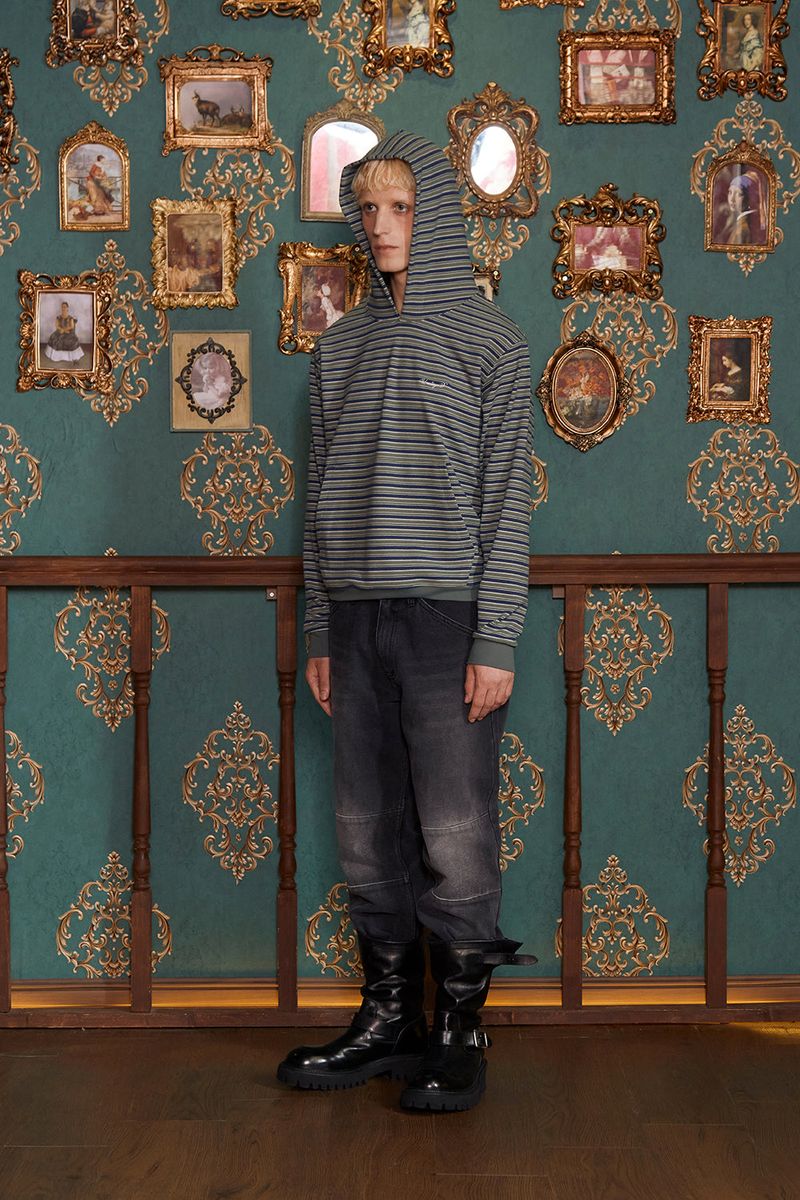 STRIPE LOGO HOODIE / GREEN